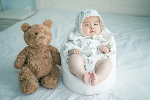 海丰宝宝吃不饱母乳的症状